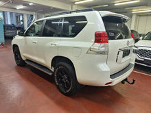 Charger l'image dans la galerie, Toyota Land Cruiser 3.0 Diesel Automatique 05 / 2010