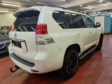 Charger l'image dans la galerie, Toyota Land Cruiser 3.0 Diesel Automatique 05 / 2010