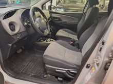 Charger l'image dans la galerie, Toyota Yaris 1.5 Hybride Automatique 03 / 2016