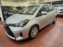 Charger l'image dans la galerie, Toyota Yaris 1.5 Hybride Automatique 03 / 2016