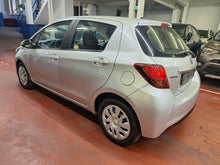 Charger l'image dans la galerie, Toyota Yaris 1.5 Hybride Automatique 03 / 2016