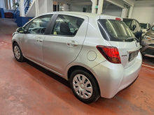 Charger l'image dans la galerie, Toyota Yaris 1.5 Hybride Automatique 03 / 2016