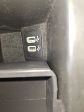 Afbeelding in Gallery-weergave laden, Ford Kuga 1.5 Essence Manuelle 12 / 2019