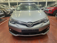 Afbeelding in Gallery-weergave laden, Toyota Auris 1.2 Essence Manuelle 05 / 2018