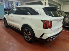 Load image into Gallery viewer, Kia Sorento 2.2 Diesel Automatique 08 / 2022