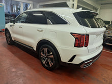Load image into Gallery viewer, Kia Sorento 2.2 Diesel Automatique 08 / 2022