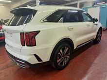 Load image into Gallery viewer, Kia Sorento 2.2 Diesel Automatique 08 / 2022