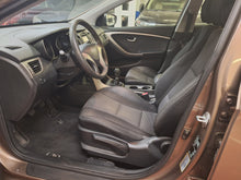 Load image into Gallery viewer, Hyundai I30 1.4 Essence Manuelle 11 / 2014