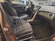 Load image into Gallery viewer, Hyundai I30 1.4 Essence Manuelle 11 / 2014