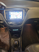 Charger l'image dans la galerie, Peugeot 2008 1.2 Essence Manuelle 01 / 2017