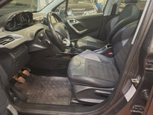 Charger l'image dans la galerie, Peugeot 2008 1.2 Essence Manuelle 01 / 2017