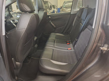 Charger l'image dans la galerie, Peugeot 2008 1.2 Essence Manuelle 01 / 2017