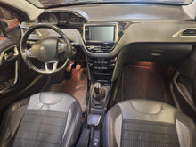 Charger l'image dans la galerie, Peugeot 2008 1.2 Essence Manuelle 01 / 2017