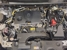 Afbeelding in Gallery-weergave laden, Toyota Rav4 2.0 Essence Manuelle 02 / 2020