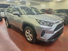 Afbeelding in Gallery-weergave laden, Toyota Rav4 2.0 Essence Manuelle 02 / 2020