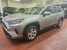 Afbeelding in Gallery-weergave laden, Toyota Rav4 2.0 Essence Manuelle 02 / 2020