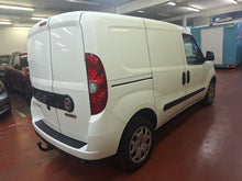 Charger l'image dans la galerie, Fiat Doblo 1.6 Diesel Manuelle 06 / 2021