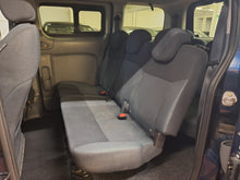 Charger l'image dans la galerie, Nissan NV 200 1.5 Diesel 7 Places Manuelle 12 / 2015