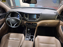 Afbeelding in Gallery-weergave laden, Hyundai Tucson 1.6 Essence Automatique 06 / 2016