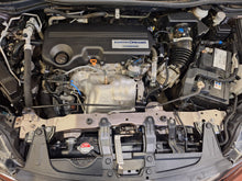 Load image into Gallery viewer, Honda CR-V 1.6 Diesel Manuelle 12 / 2017