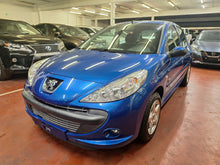 Load image into Gallery viewer, Peugeot 206+ 1.1 Essence Manuelle 06 / 2012