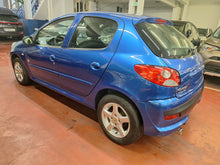 Load image into Gallery viewer, Peugeot 206+ 1.1 Essence Manuelle 06 / 2012