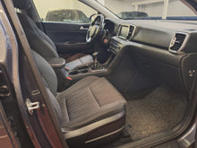 Load image into Gallery viewer, Kia Sportage 1.6 Essence Manuelle 05 / 2017
