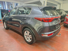 Load image into Gallery viewer, Kia Sportage 1.6 Essence Manuelle 05 / 2017