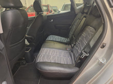 Charger l'image dans la galerie, Kia Venga 1.4 Diesel Manuelle 05 / 2016