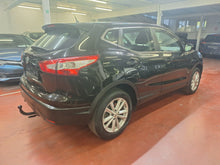Charger l'image dans la galerie, Nissan Qashqai 1.2 Essence Manuelle 01 / 2016