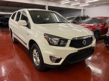Charger l'image dans la galerie, SsangYong Actyon 2.0 Diesel 4x4 Manuelle 09 / 2016