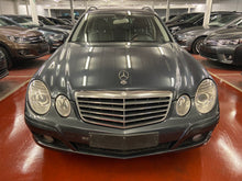 Load image into Gallery viewer, Mercedes E 200 CDI 2.2 Diesel 7 Places Manuelle 04 / 2008