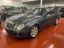 Afbeelding in Gallery-weergave laden, Mercedes E 200 CDI 2.2 Diesel 7 Places Manuelle 04 / 2008