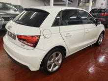Afbeelding in Gallery-weergave laden, Audi A1 1.4 Essence Manuelle 09 / 2015