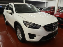 Afbeelding in Gallery-weergave laden, Mazda Cx-5 2.2 diesel automatique 02 / 2017