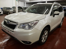 Afbeelding in Gallery-weergave laden, Subaru Forester 2.0 diesel manuelle 03 / 2014