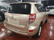 Load image into Gallery viewer, Toyota Rav 4 2.2 D4D Manuelle 09 / 2010