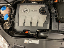 Afbeelding in Gallery-weergave laden, Volkswagen Jetta 1.6 Diesel Manuelle 09 / 2010