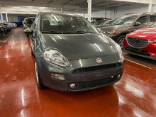Load image into Gallery viewer, Fiat Punto 1.2 Essence Manuelle 06 / 2018