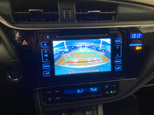 Load image into Gallery viewer, Toyota Auris 1.8 Hybride / Essence Automatique 02 / 2019