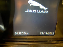 Load image into Gallery viewer, Jaguar XF 2.0 Diesel Automatique 06 / 2018 + 4 Pneus avec Jantes