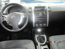 Afbeelding in Gallery-weergave laden, Nissan X-Trail 2.0 Diesel Manuelle 03 / 2012