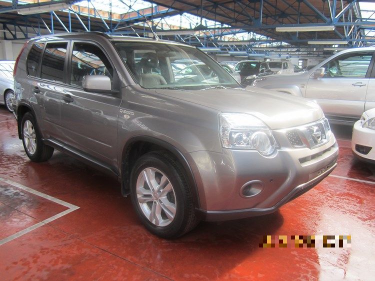 Nissan X-Trail 2.0 Diesel Manuelle 03 / 2012